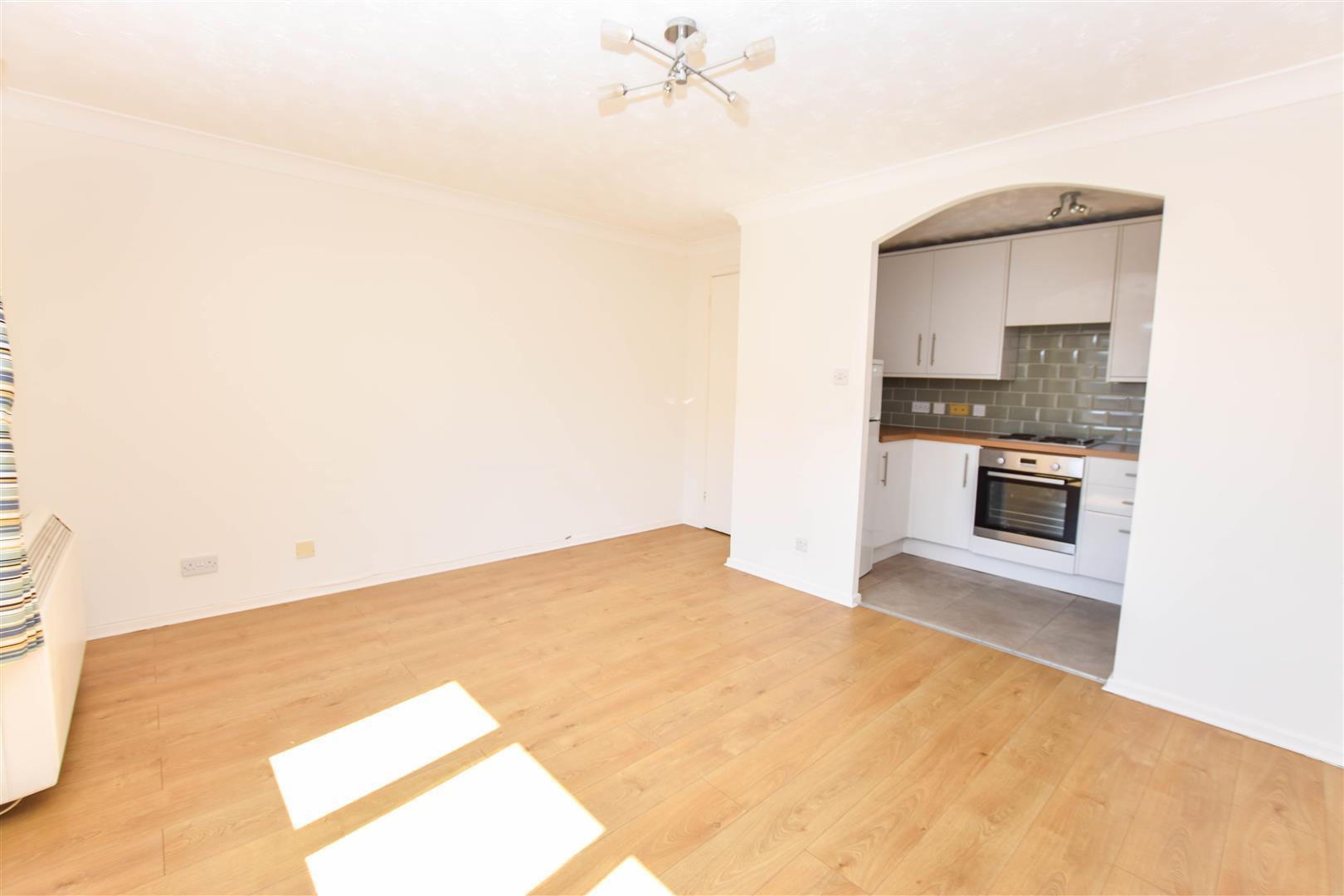 1 bedroom flat for sale in Kipling Drive, Colliers Wood, SW19