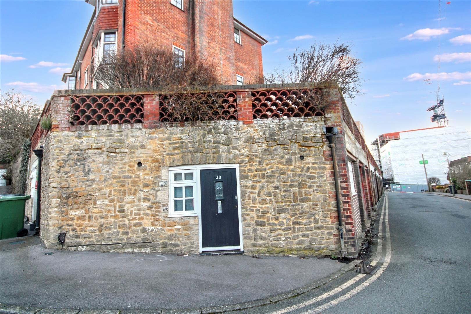 Property Image9a46d6d7-731c-4eb3-9657-f827a616bac4