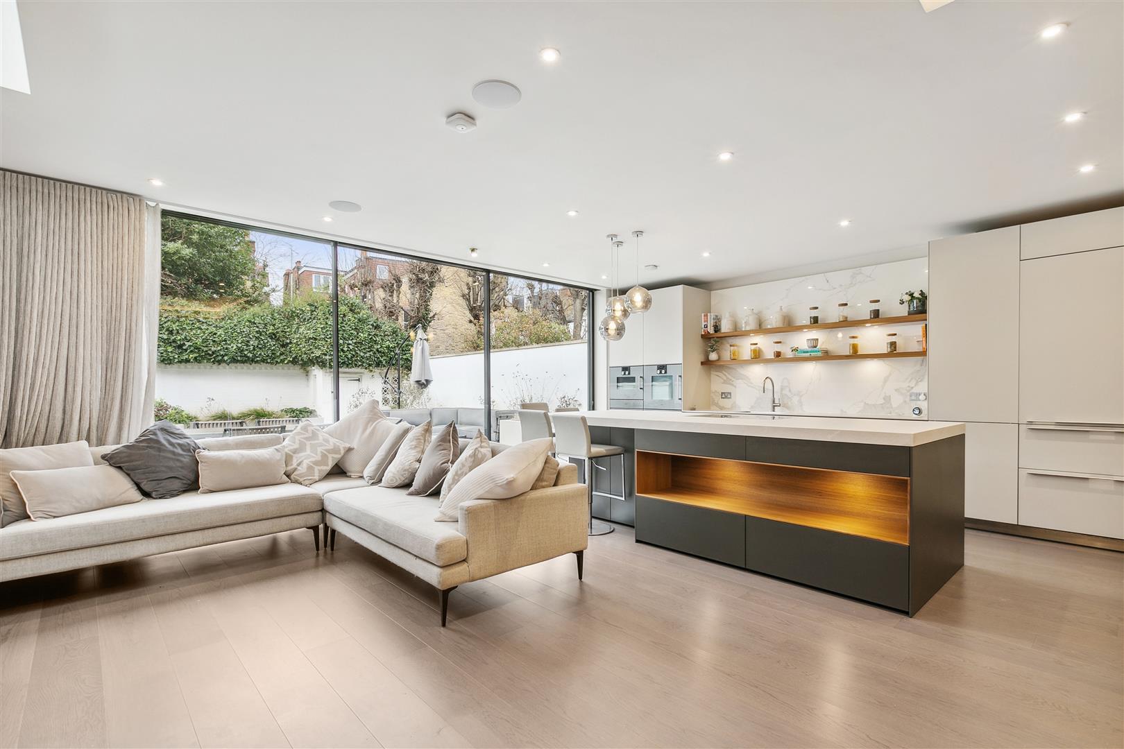 Property Image9a9df5c1-78ff-4ffb-a8f2-18b56b544d07