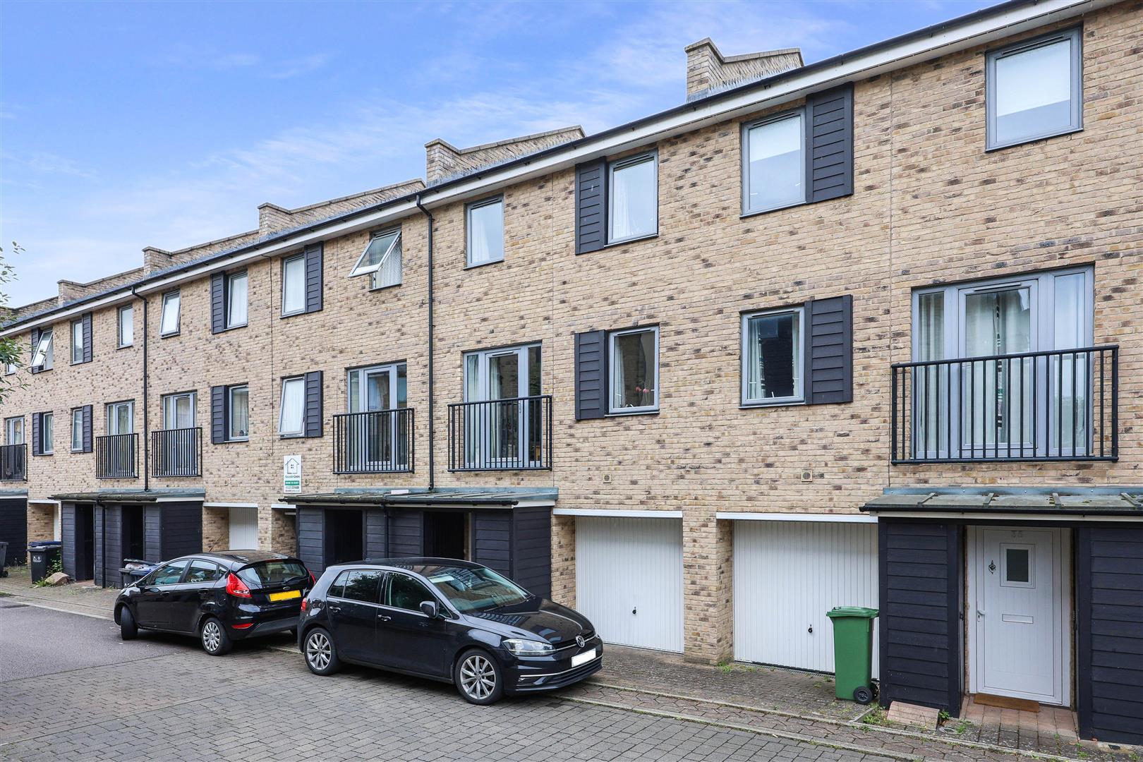 Property Image9adaa3ac-2b1d-42f5-8762-a8084651f368