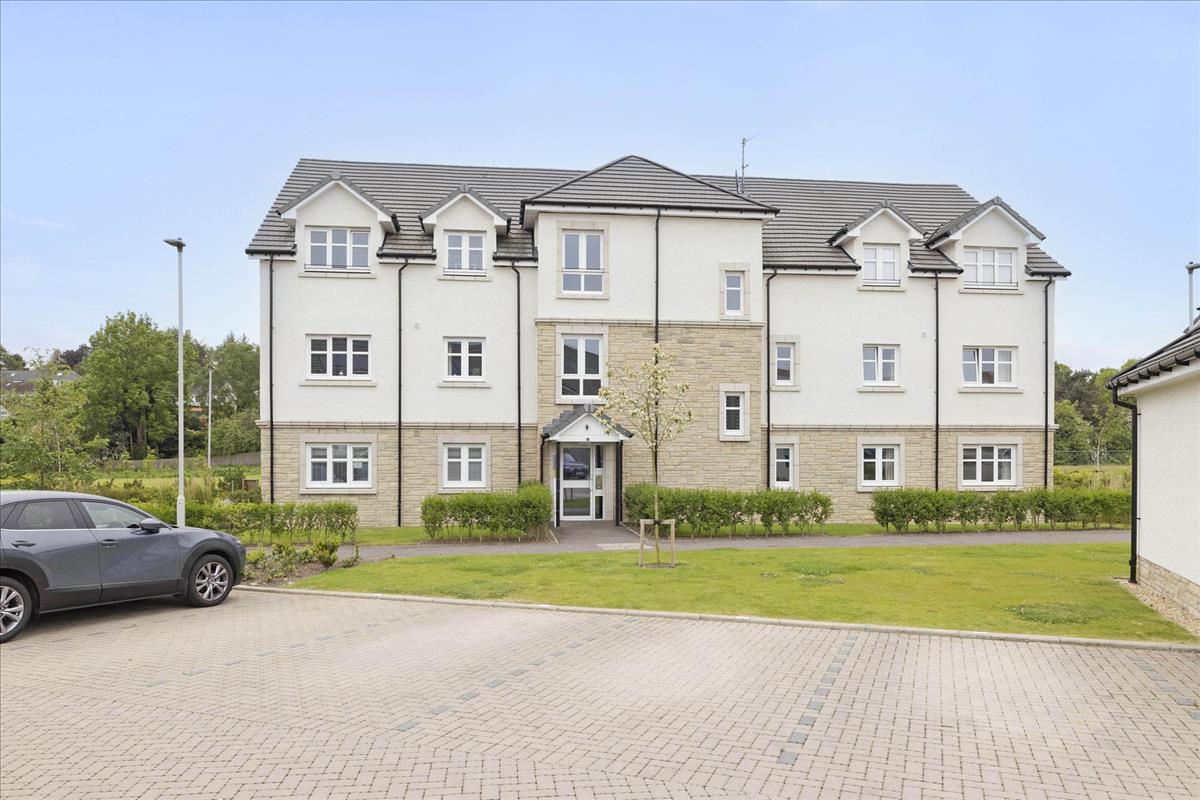 1 bedroom flat for sale in 3 Flat 8 Byrne Crescent, Balerno, EH14