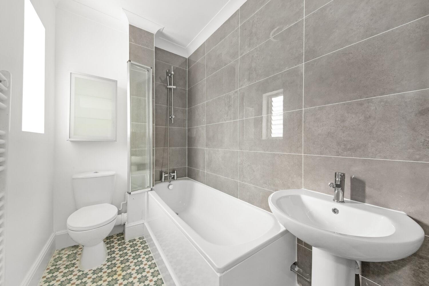 2 bedroom apartment for sale in Camden Hill Road, Crystal Palace, SE19