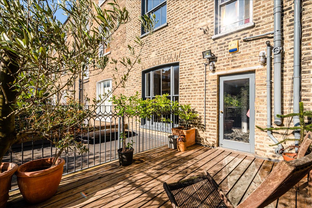 Properties to let Fyfe McDade Estate Agents in Shoreditch