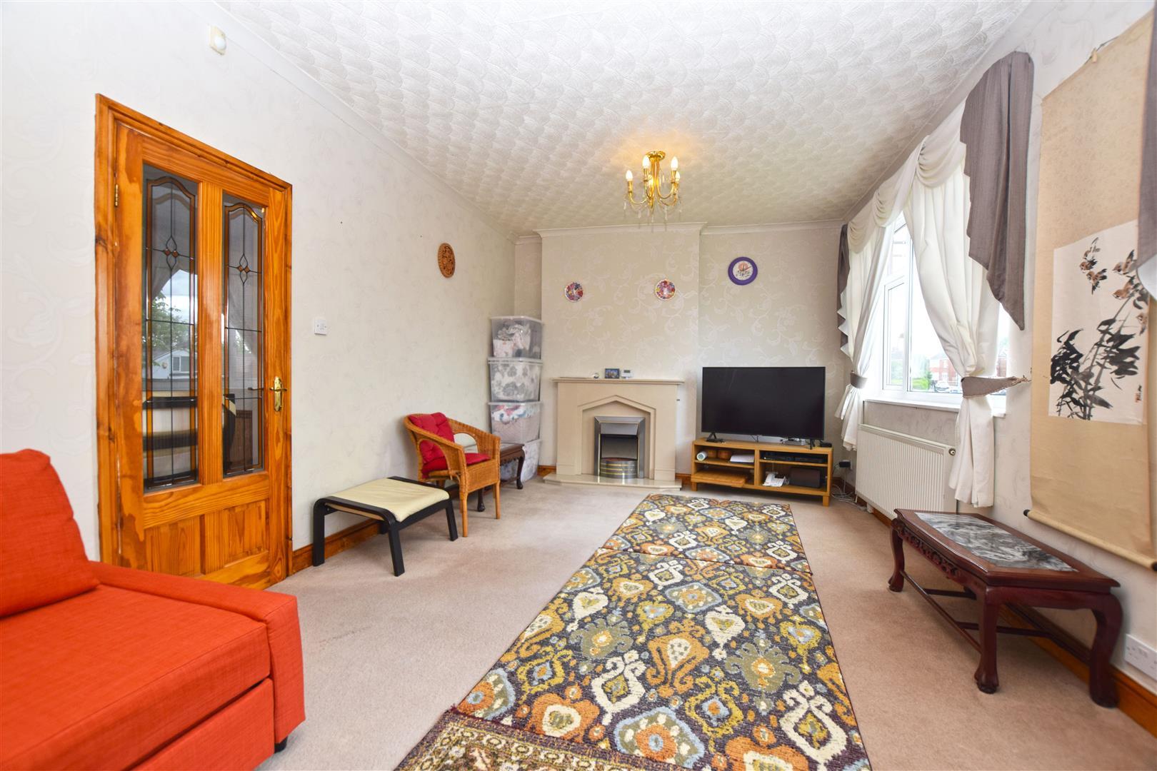 2 bedroom detached bungalow for sale in Mossway, Alkrington, M24