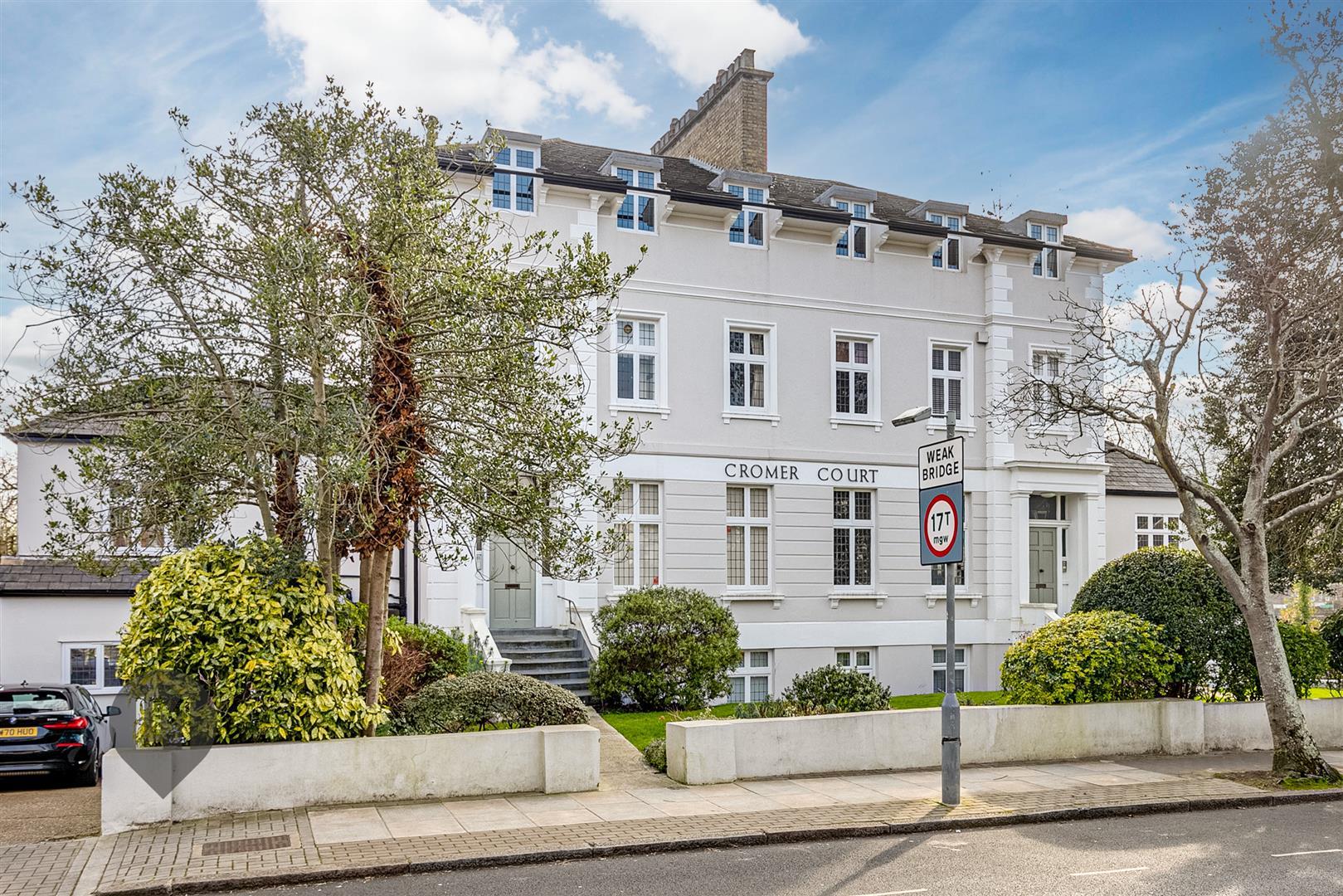 Property Image9dba45ca-01cc-47ae-b71d-ff3da2d4f829