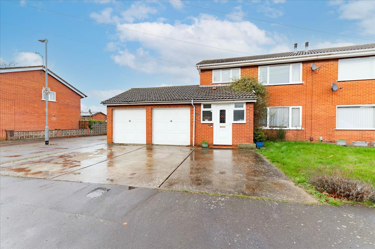 Property Image9df11c18-bfa8-4204-bb9a-71e46a6e2700