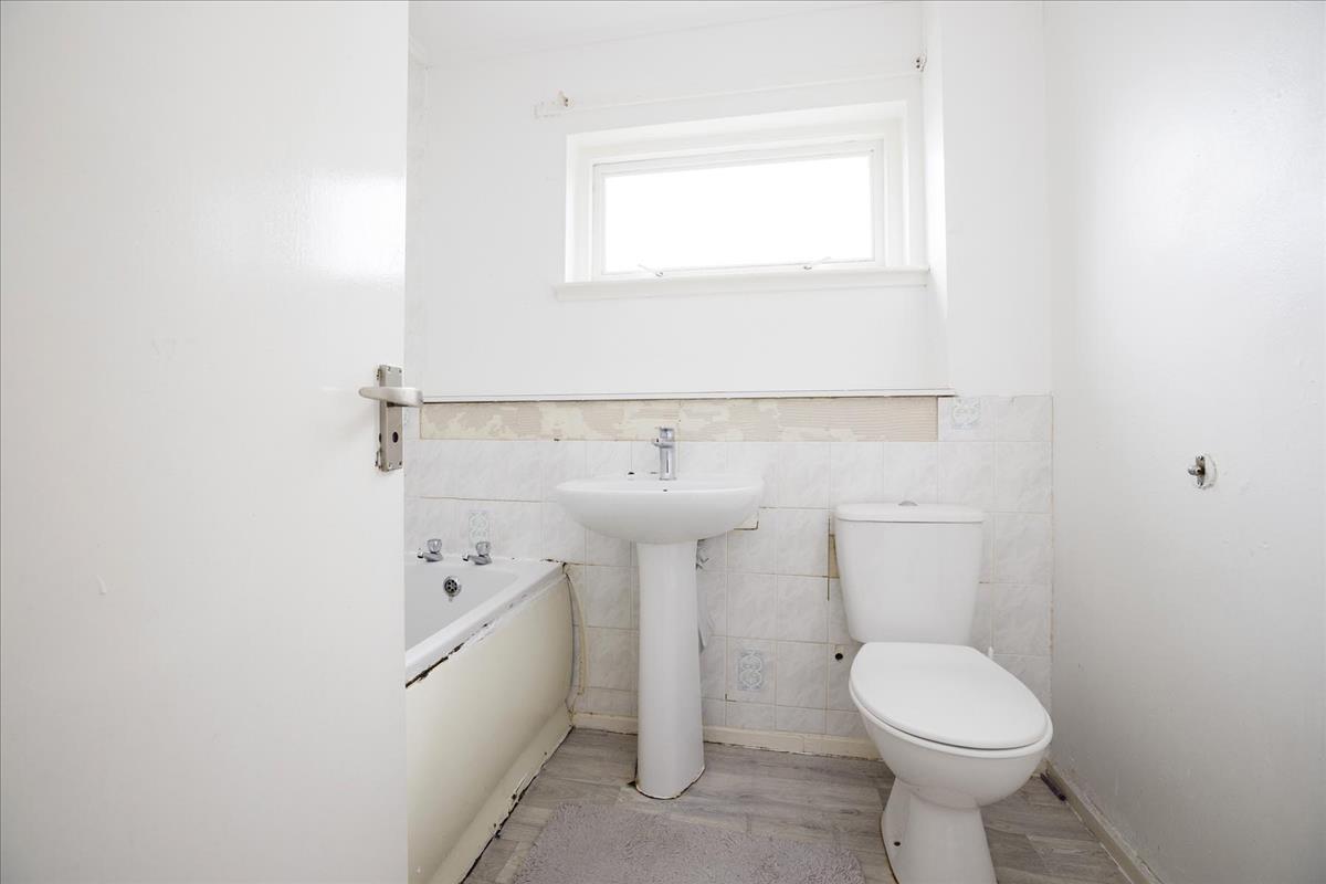 2 bedroom terraced house for sale in 140 Howden Hall Drive, Edinburgh