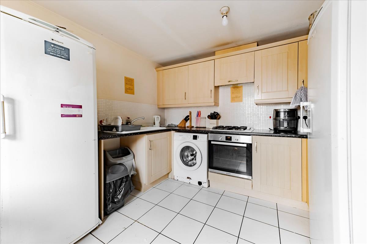 Property Imagea223f8ba-5529-4a3e-8b7d-a33d39bc066b