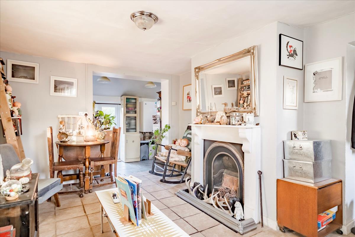Property Imagea233559f-05aa-4ad7-9081-2c219b2702ed