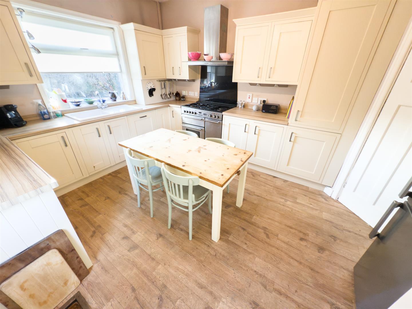 Property Imagea2624c36-7164-4578-8676-0f67da59d5a7