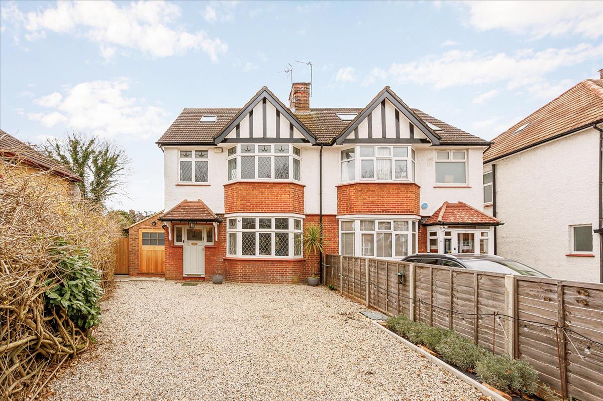 Property Imagea2897ad9-9877-4a92-a753-c8ed7b1930c5