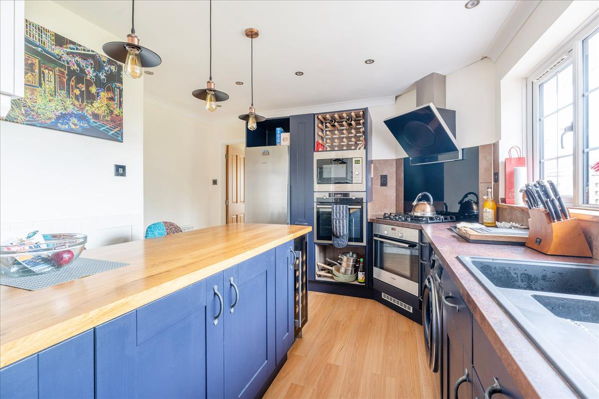 Property Imagea50e6994-0813-4a16-9b39-36ca90be66b4