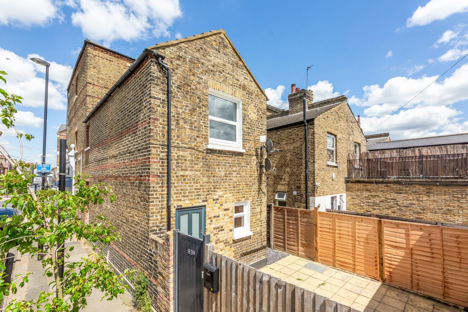 Property Imagea851c420-2a1f-433b-a575-feff558c44b4