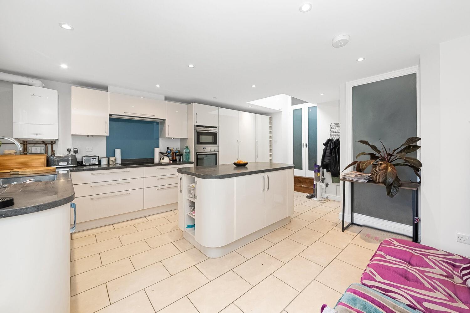 Property Imagea927c783-7a30-4af3-bc27-450571c69028