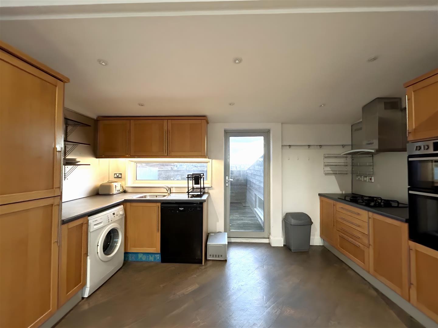 Property Imageaaf933b6-c403-4937-96a5-15a7d0c1ee50