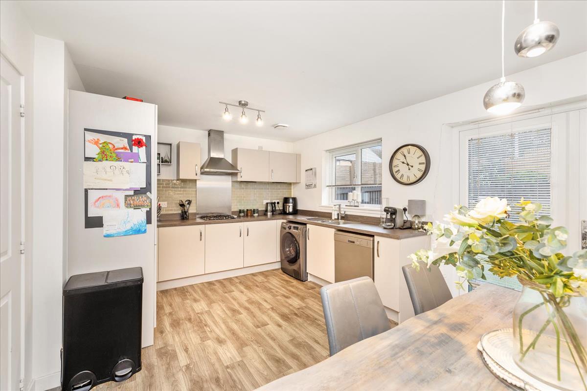 3 bedroom semidetached house for sale in 121 Tweedsmuir Drive