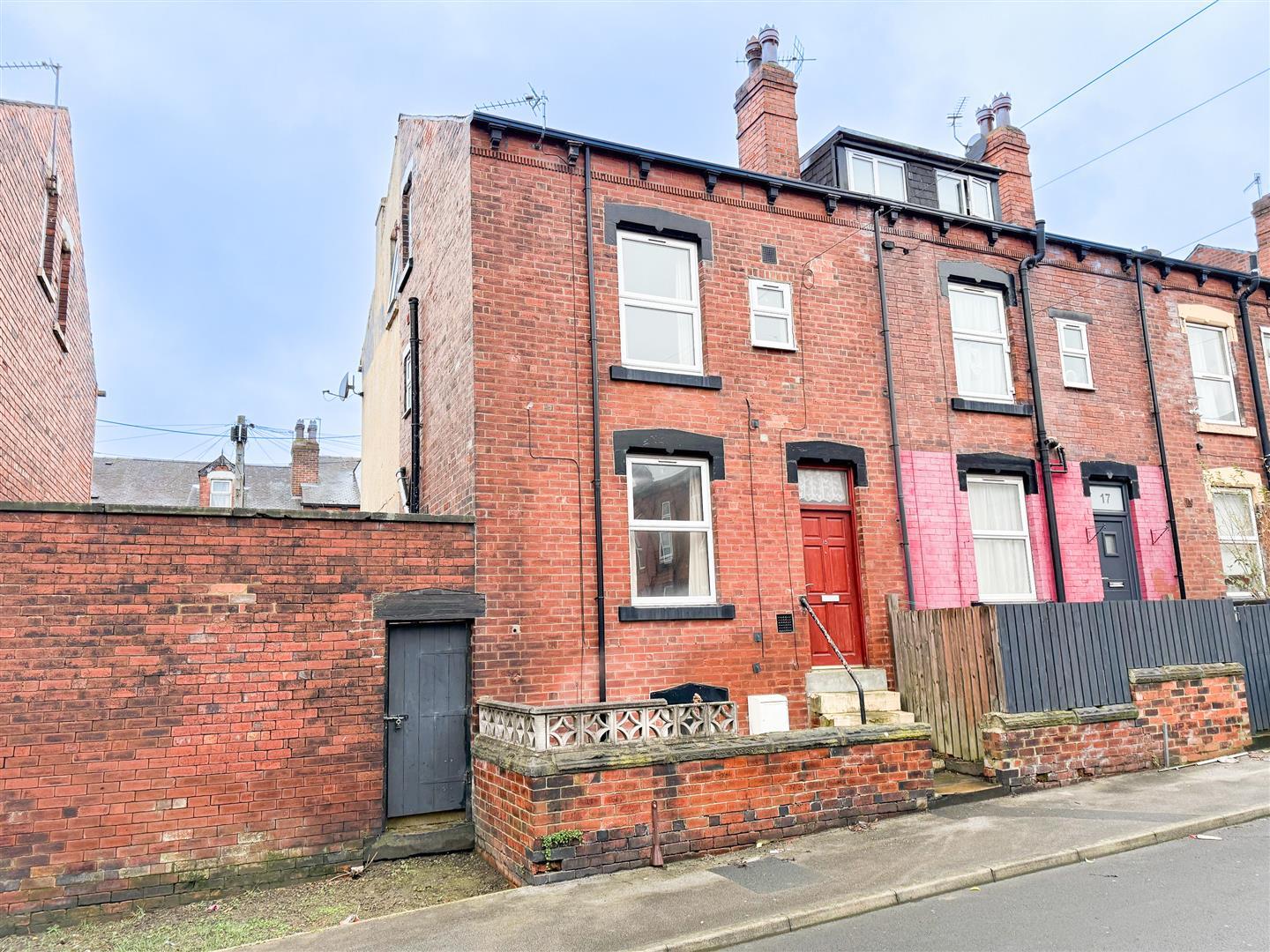 Property Imageabb8f272-5961-4039-9e8d-95fff02a1243