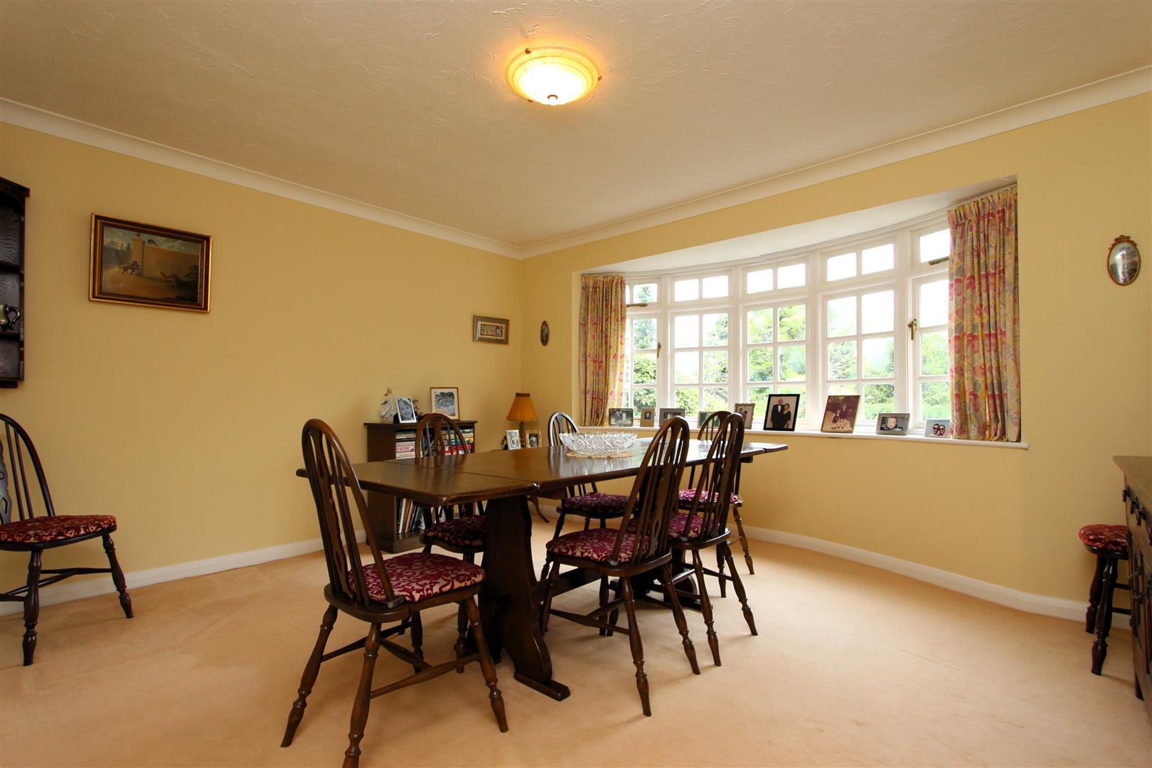 3 bedroom detached house for sale in Kingswood Road, Tadworth, KT20