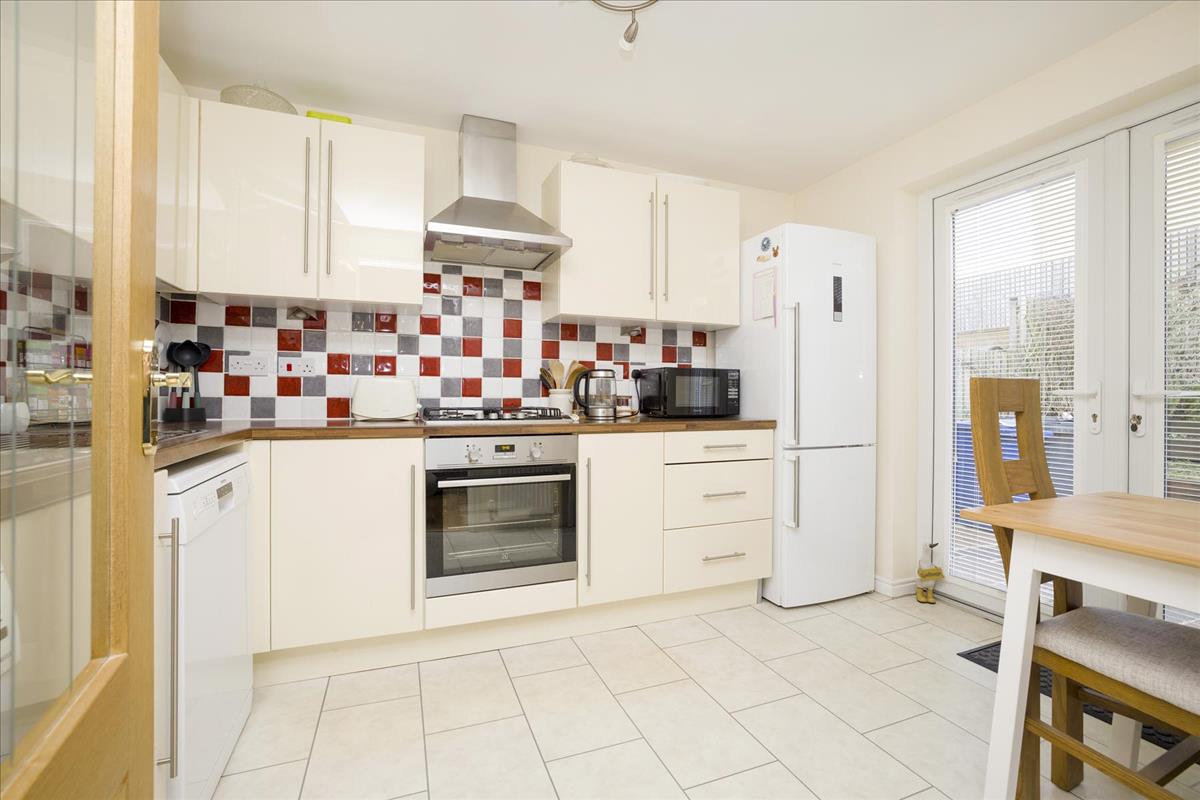 3 bedroom semi-detached house for sale in 30 Whitehouse Way, Gorebridge ...