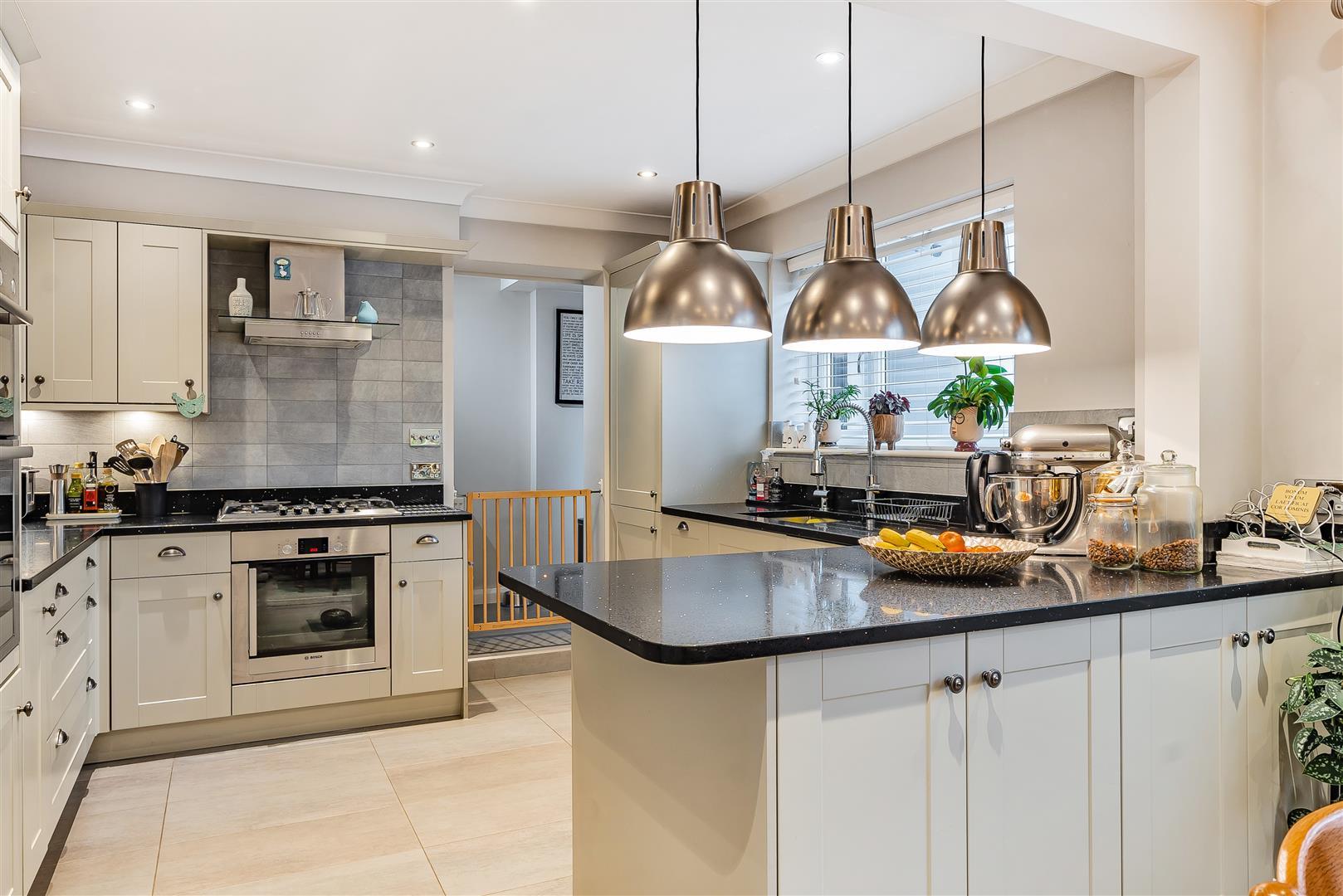 Property Imageaf884c7b-9e0a-4ba5-849e-c66bb4a8e12f
