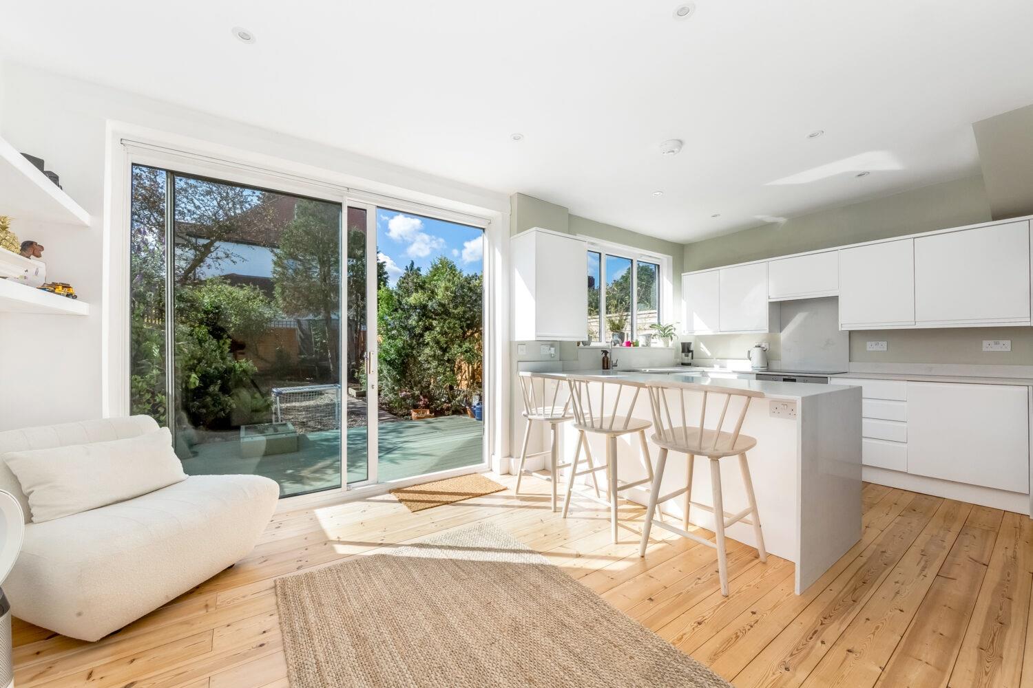 3 bedroom house for sale in Woodvale Avenue, South Norwood, SE25 Pedder