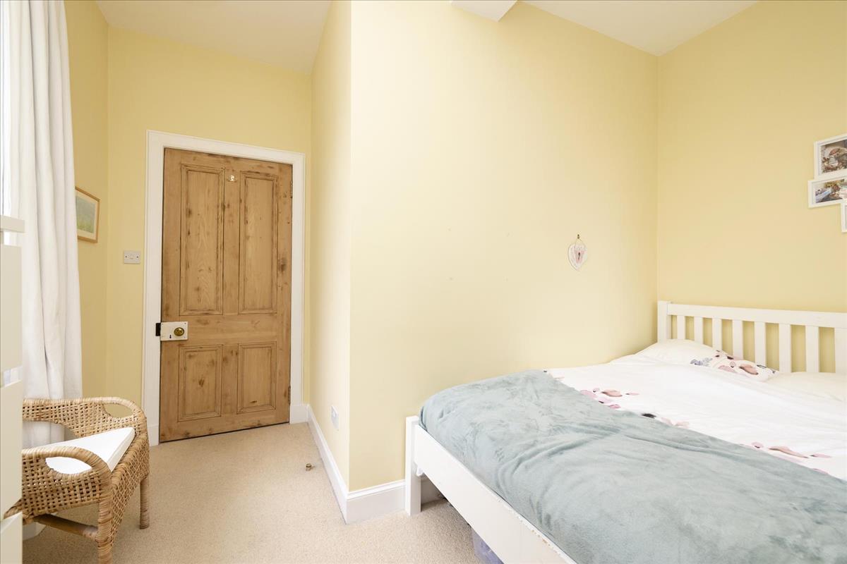 4 bedroom detached house for sale in 9 Private Road, Gorebridge, EH23