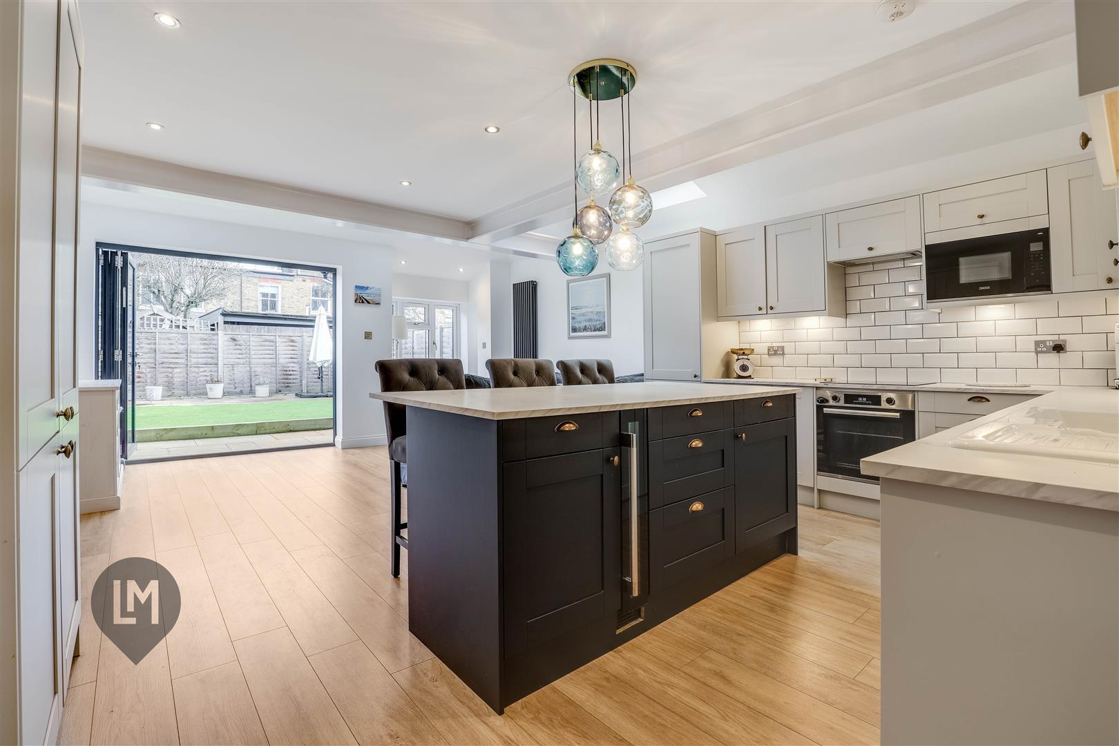 Property Imageb43a03c6-1aa3-4f3d-b85e-a86f21604728