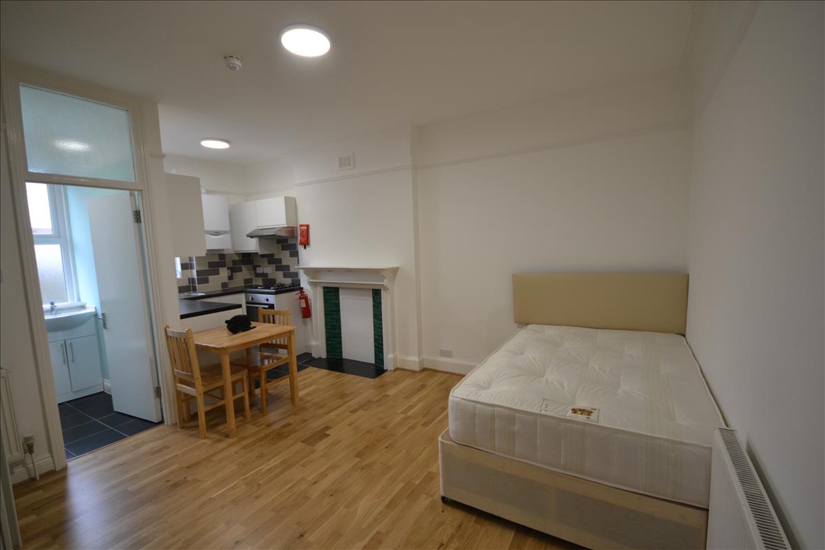 Property Imageb5d193b8-b1f8-45a1-9296-8c9a43092b62