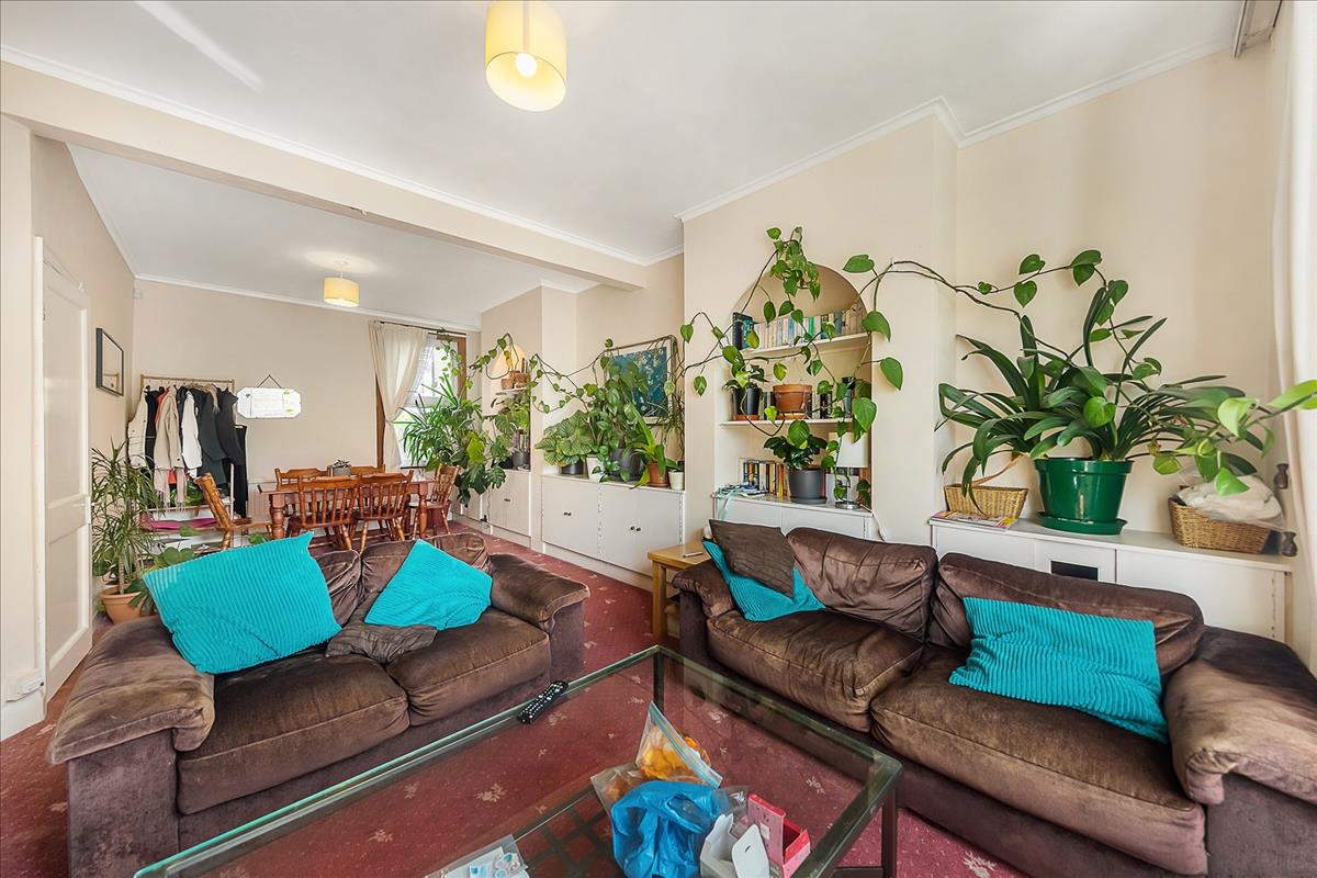 Property Imageb9673f5d-c10c-476b-b9ad-f945caedda94