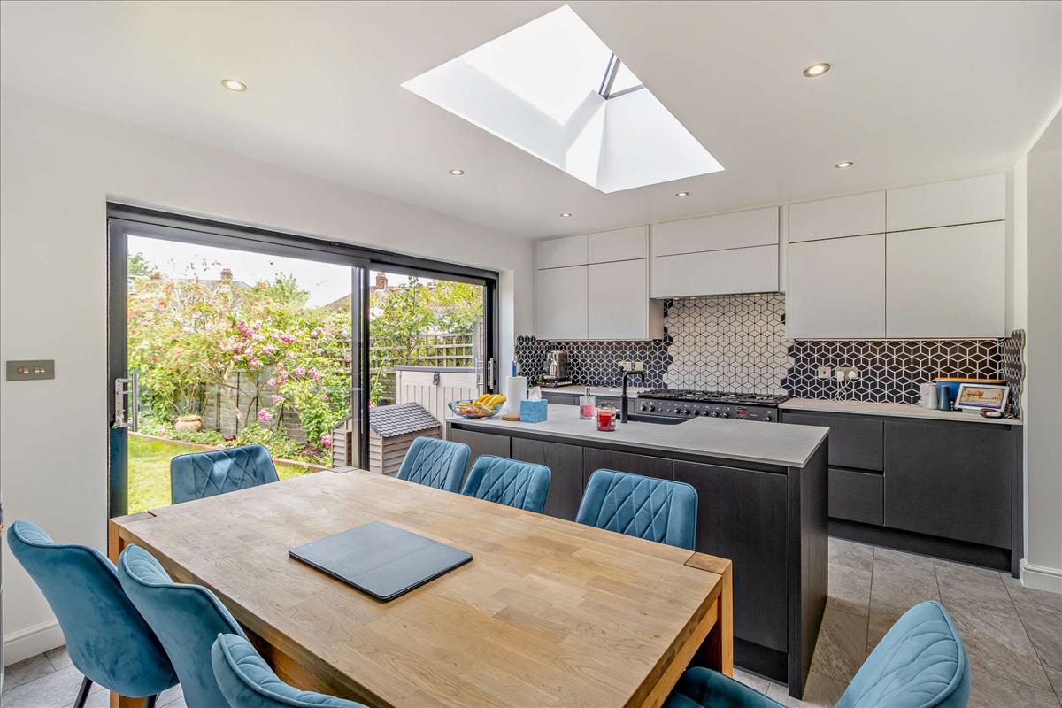 Property Imageb9de8101-2937-4e7c-96cf-f26fe548552f