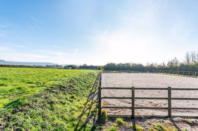 2 bedroom house for sale in , Charfield, GL12 David James