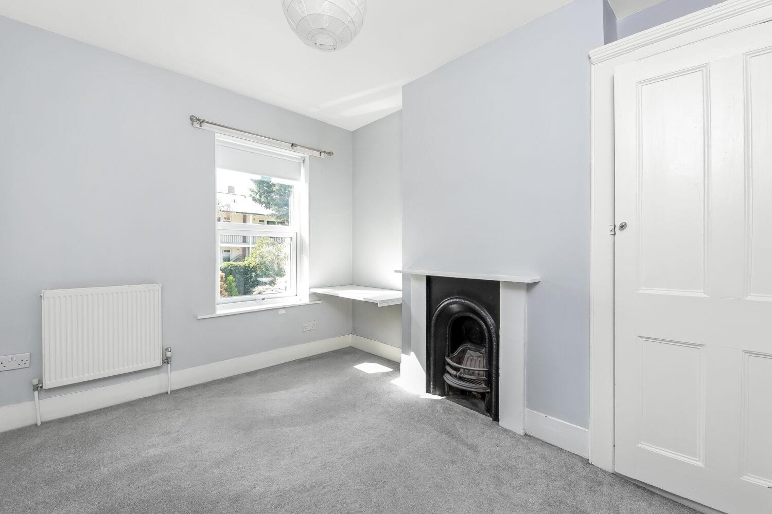 2 bedroom house for sale in Larkbere Road, Sydenham, SE26 Pedder