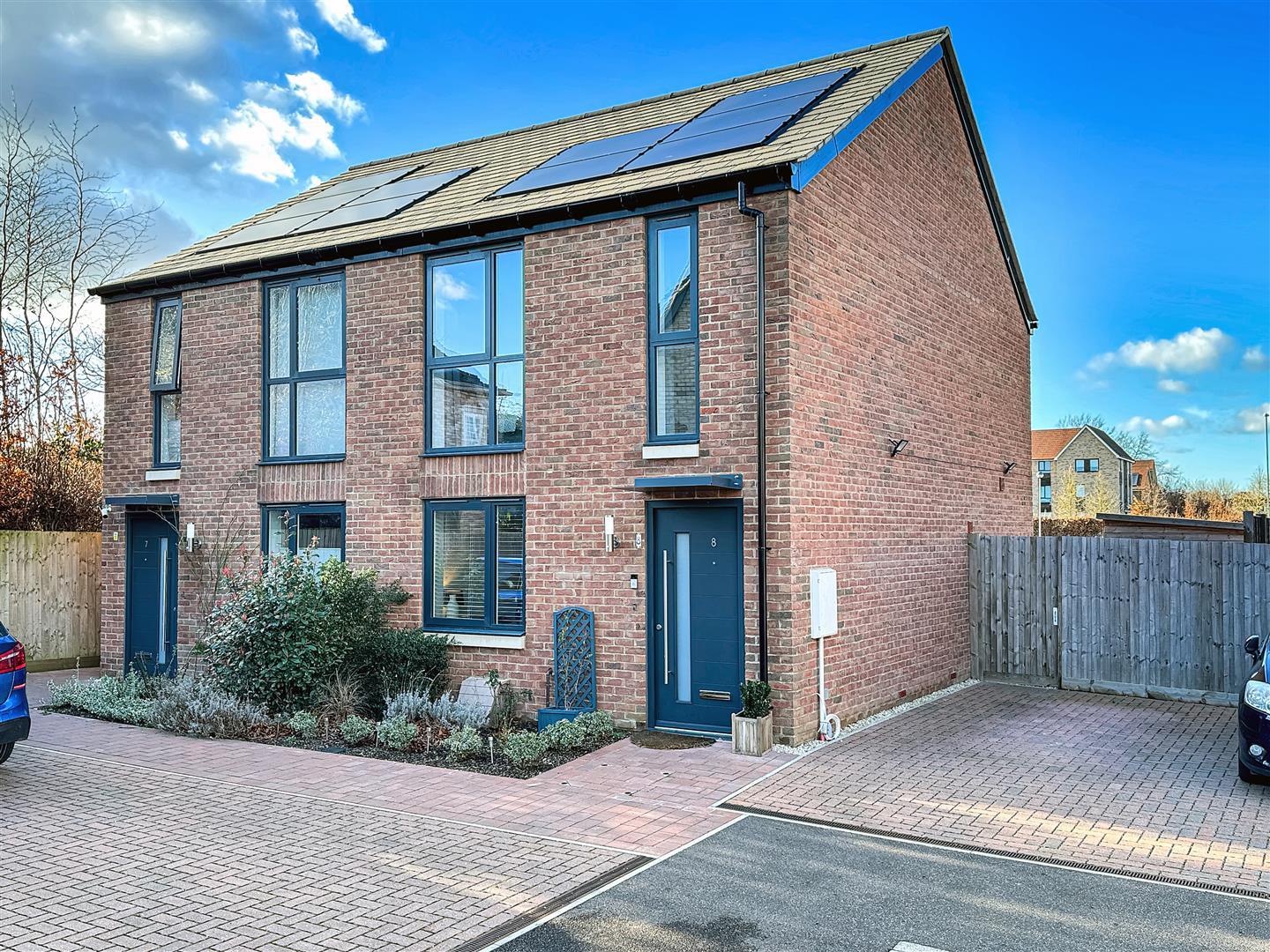 Property Imagebea364c8-b0e5-45a4-96dc-f80a12878052