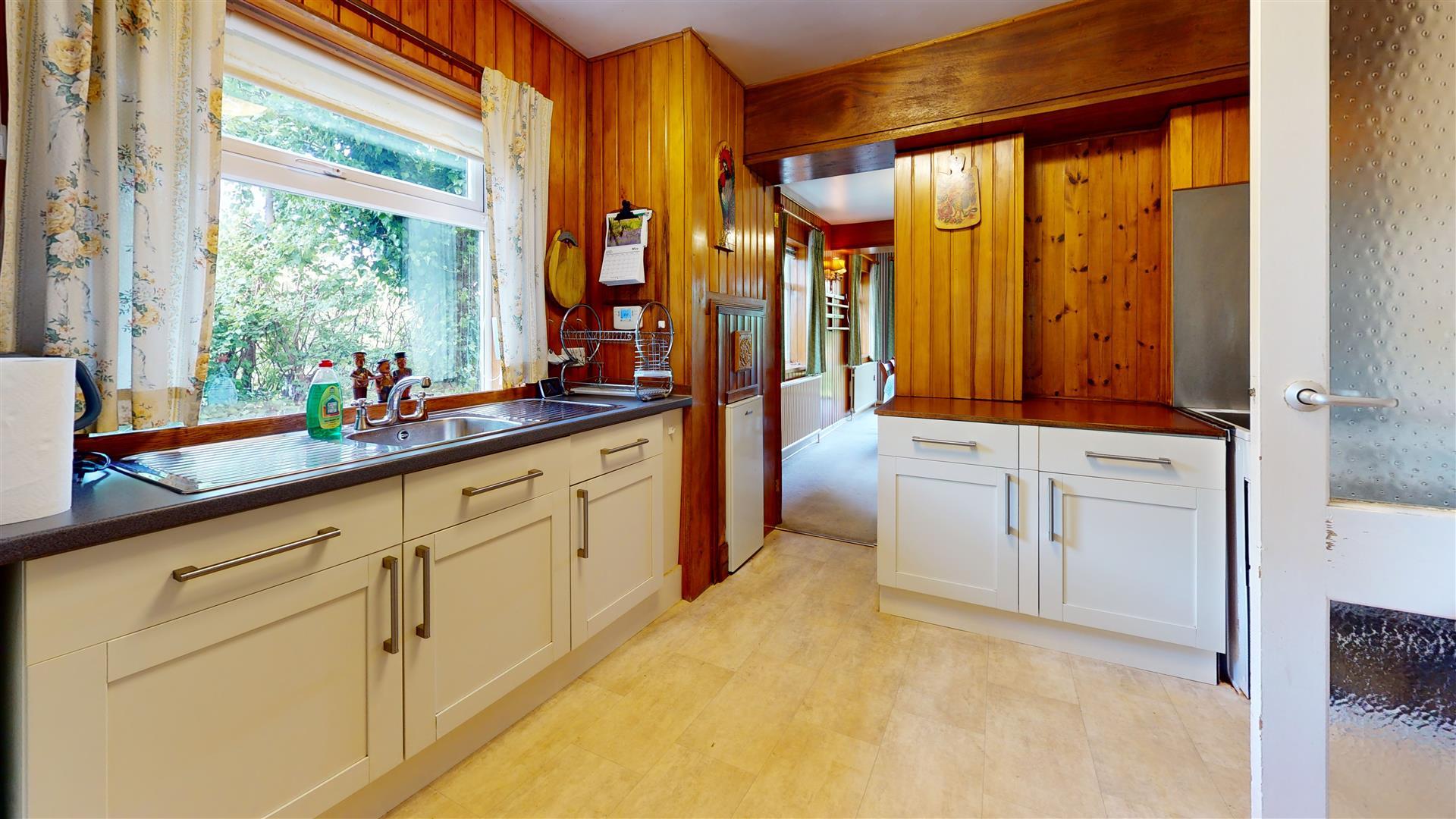 4 bedroom detached house for sale in Bainton Road, Bucknell, OX27