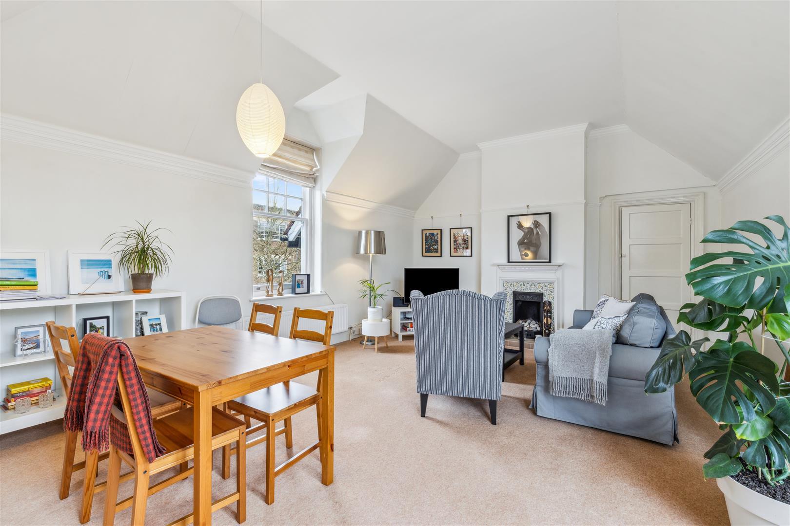 Property Imagec18df19d-f620-415e-8a86-4dee7895efa9