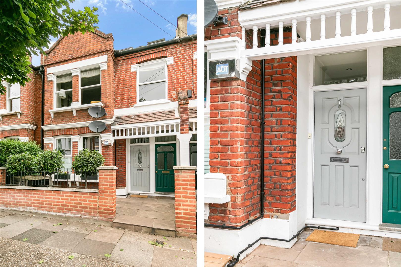 2 bedroom for sale in Brookwood Road, London, SW18 Loney