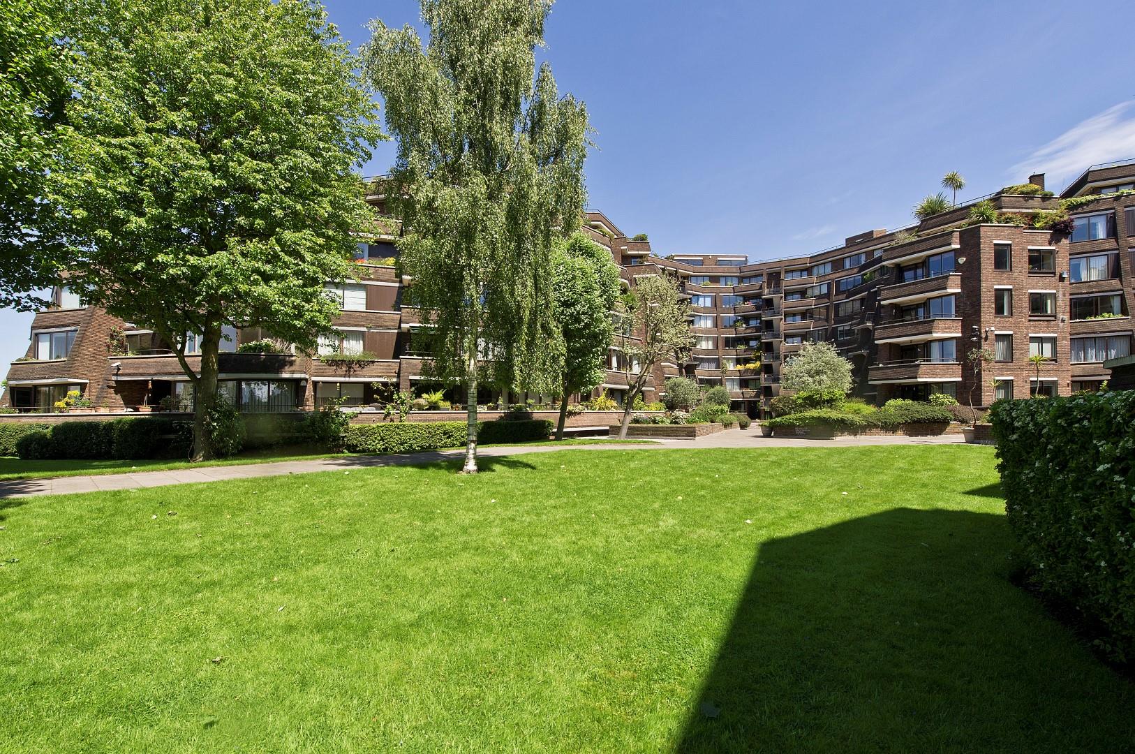 2 bedroom apartment for sale in Alder Lodge, Fulham, SW6 Lawson Rutter