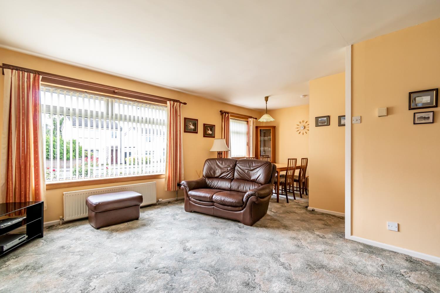 1 bedroom detached bungalow for sale in 16 Dundas Crescent, Eskbank