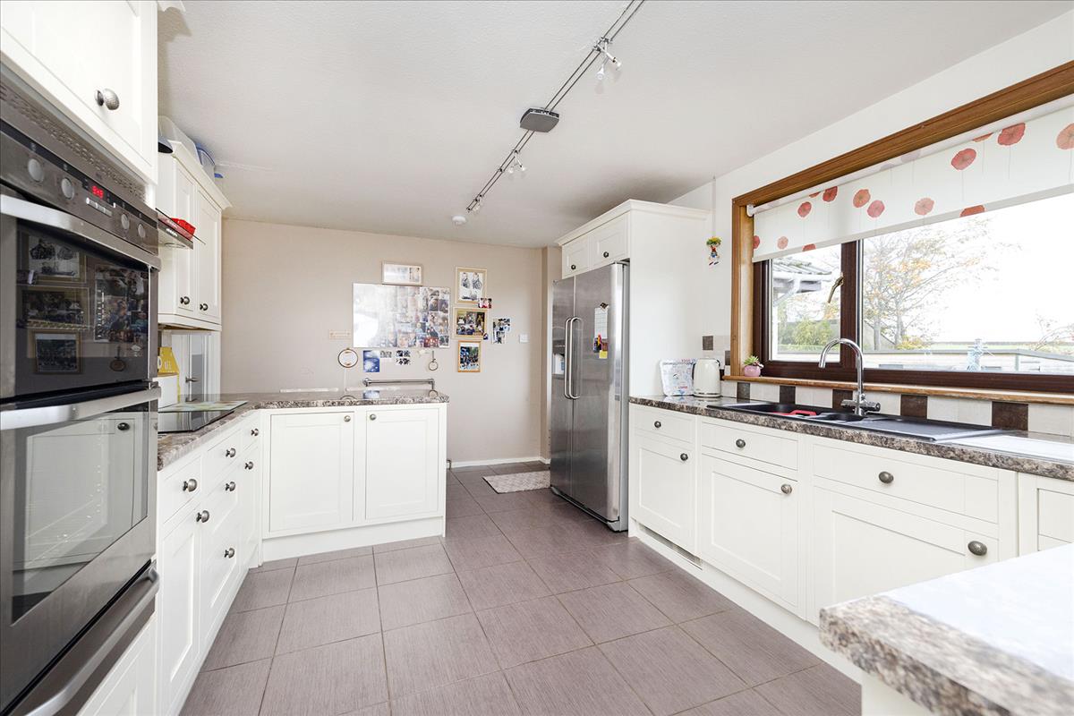 3 bedroom detached bungalow for sale in 87 Duries Park, Elphinstone, Tranent, EH33 Avenue Road