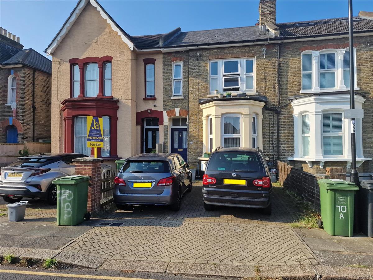 Property Imagec4c16bc8-528b-40ea-ae3f-8a33ae55fc4d