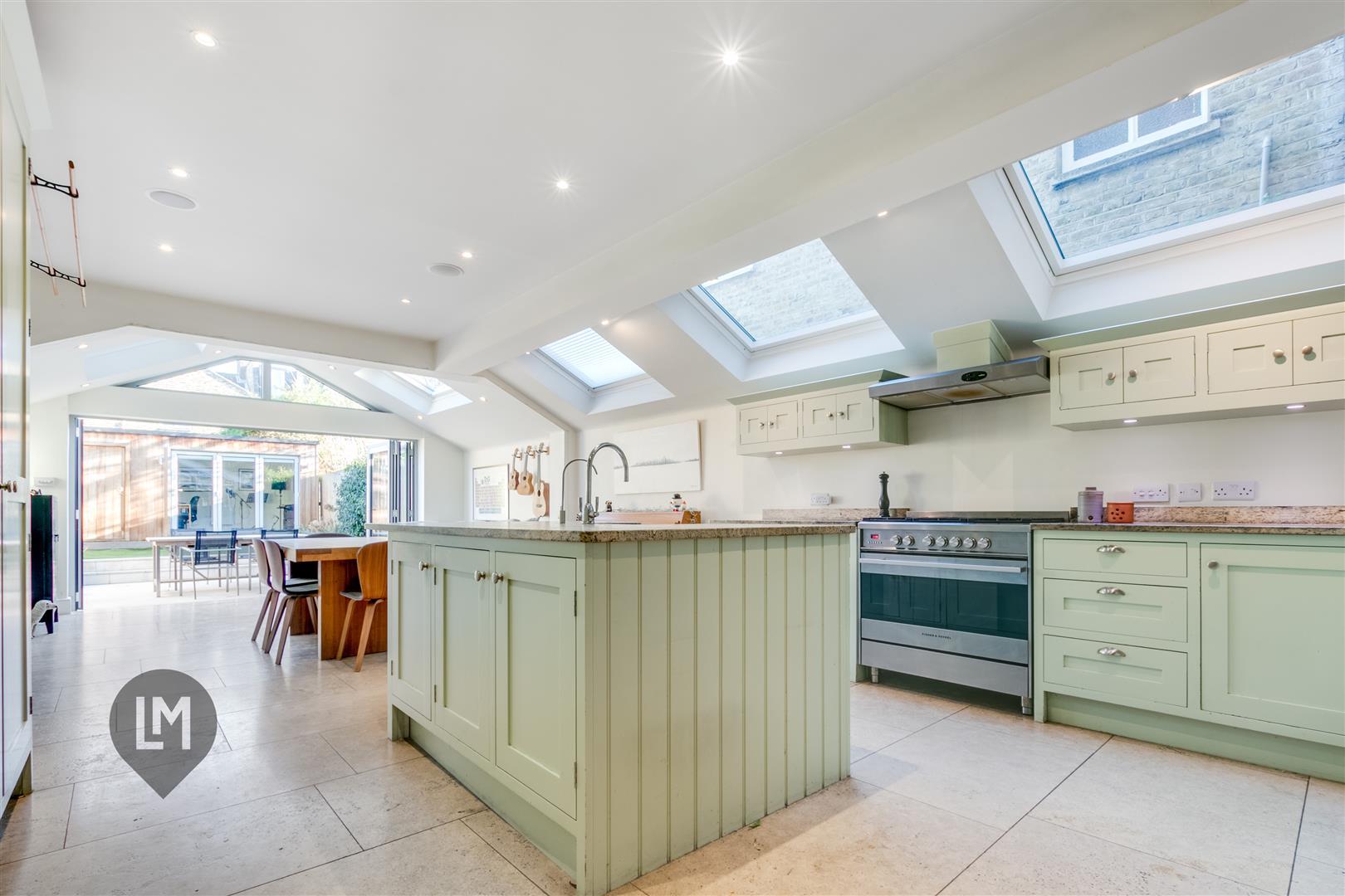 Property Imagec55da3f6-869b-4a5d-bea6-3157ce802837