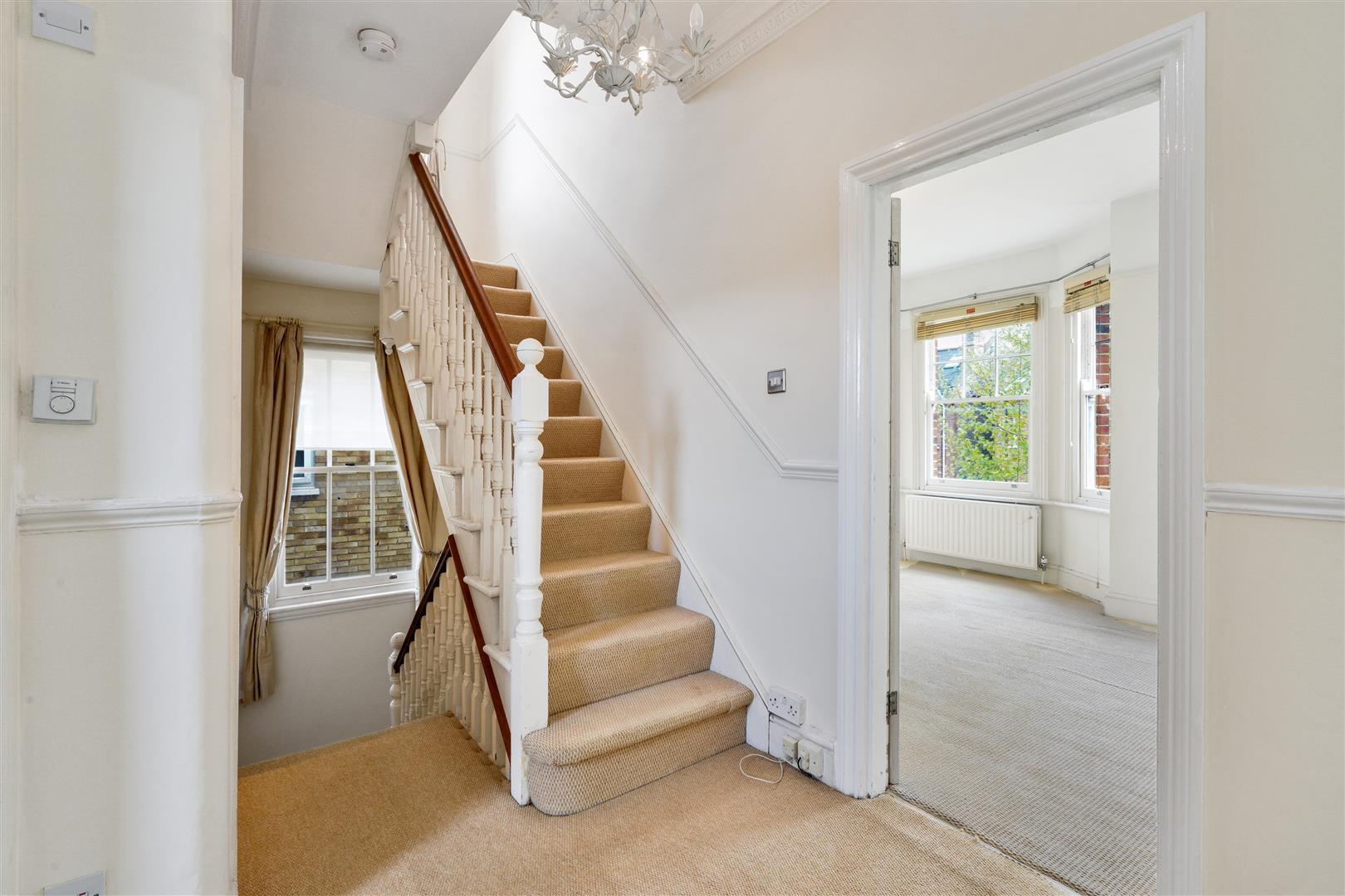 5 bedroom semidetached house for sale in Cromwell Road, Wimbledon