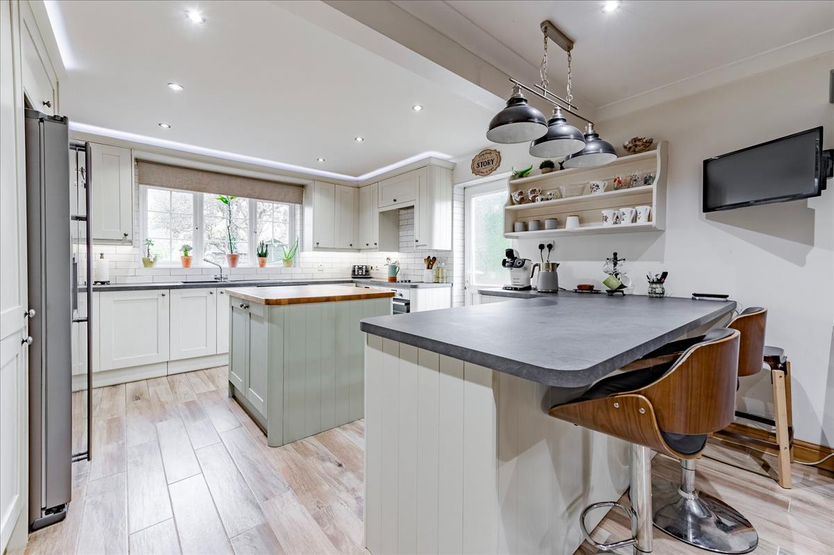Property Imagec6235db6-b233-46db-a3c4-ae047c44dd7a