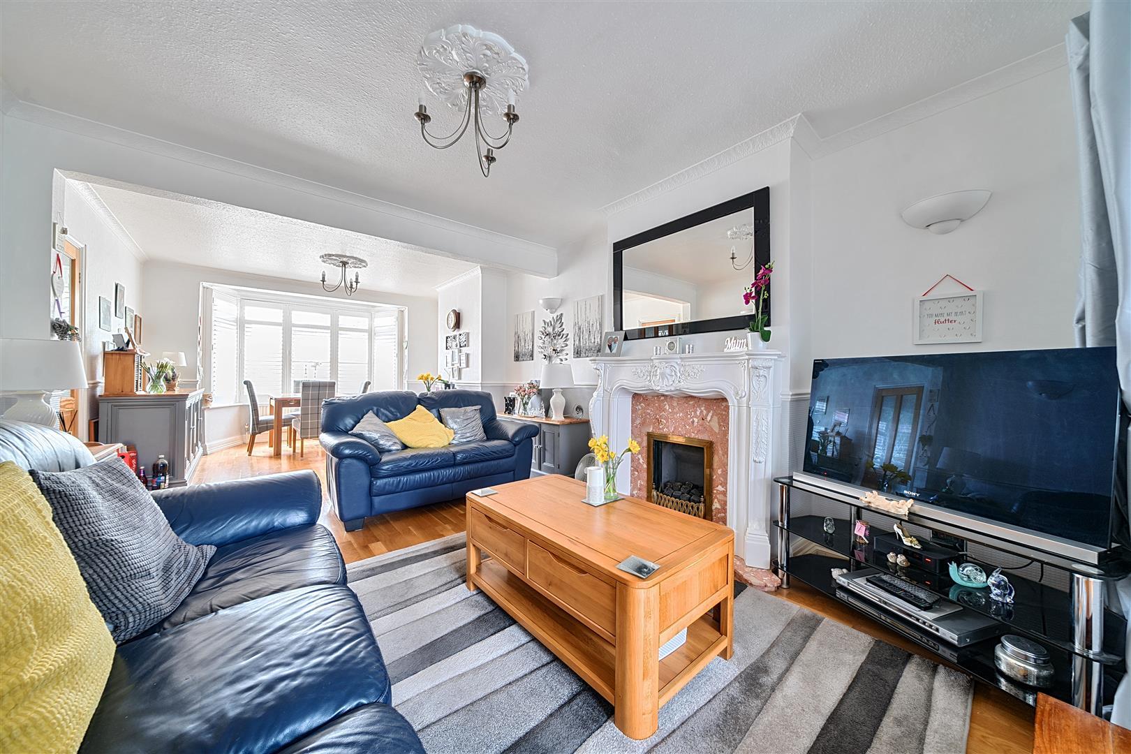Property Imagec63ddb56-d578-40f3-96e8-8866ddb9c6e5