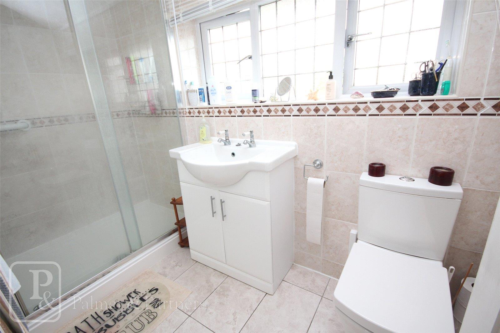 3 bedroom house for sale in Kings Parade, Clacton on Sea, CO15 Palmer