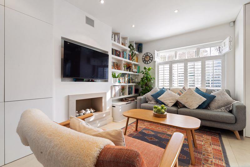 Property Imagec94ae857-8c4a-48e6-a5bf-0d3250136aea
