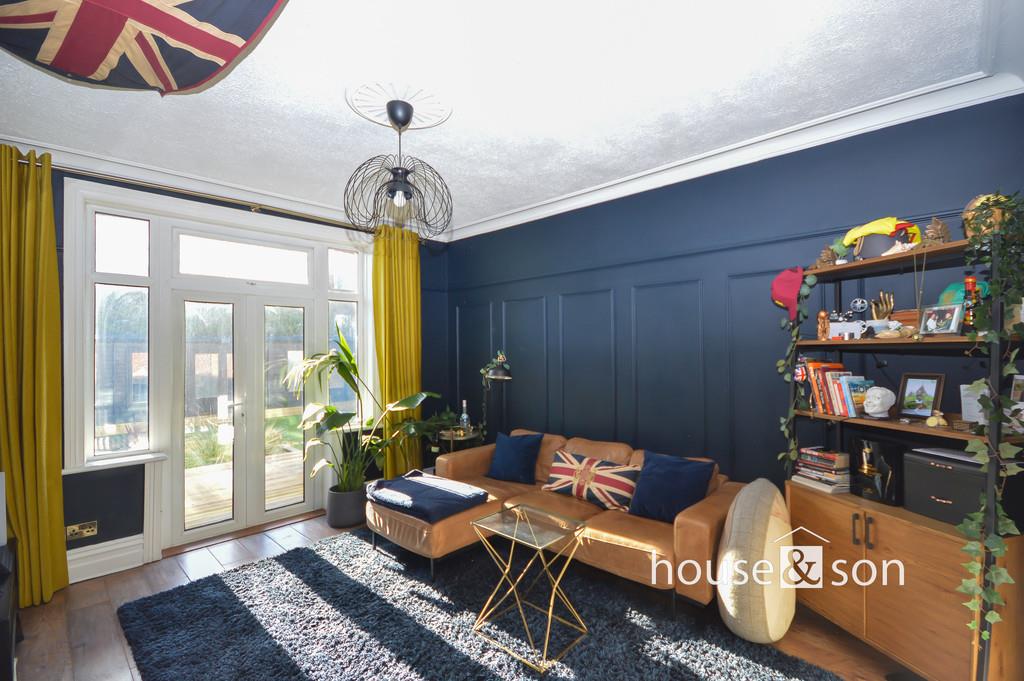 Property Imagecb68f208-68b4-4f6f-a28f-7792a212ec4f