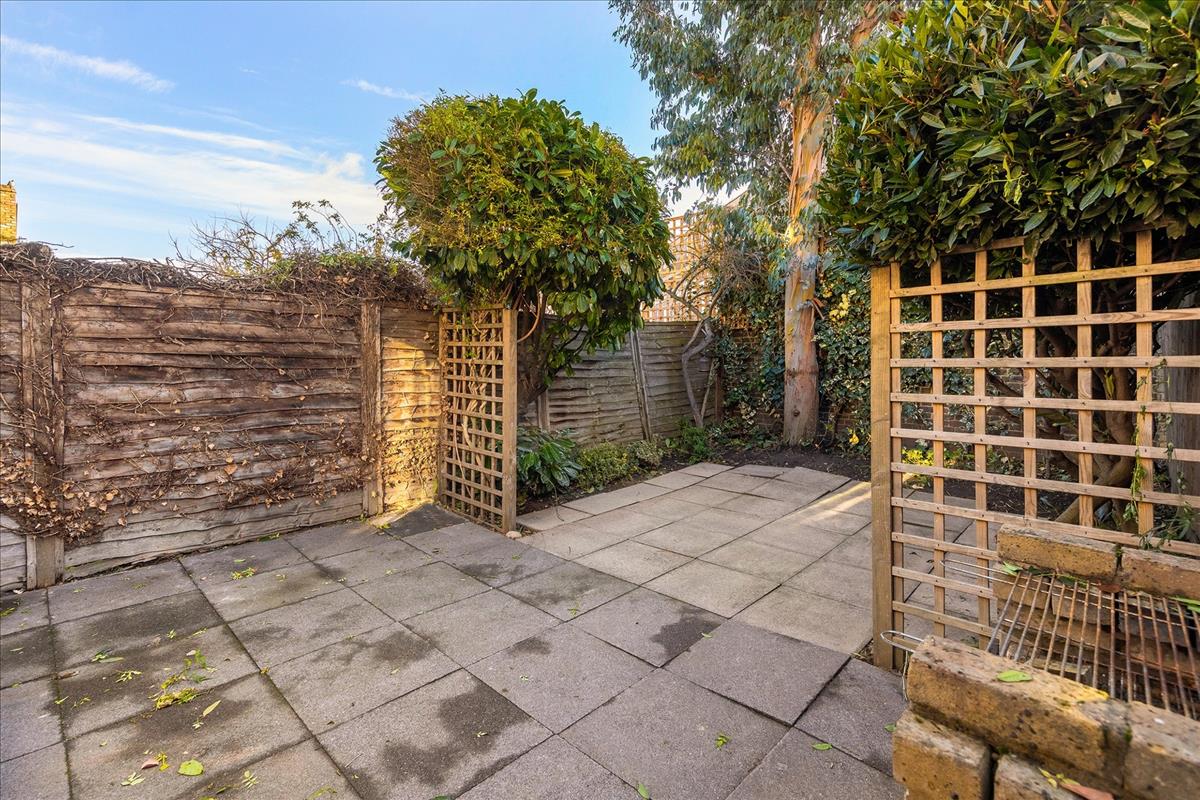 Property Imagecd83c05b-fbd6-4e11-881e-d131ff74eb88