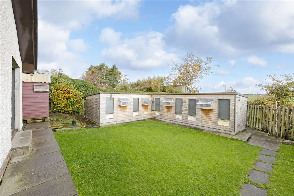 3 bedroom detached bungalow for sale in 87 Duries Park, Elphinstone, Tranent, EH33 Avenue Road