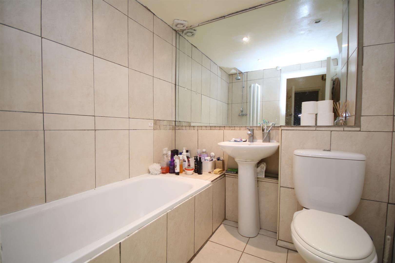 Property Imaged0a1480d-806f-4f89-a99d-7ad17b5e8507